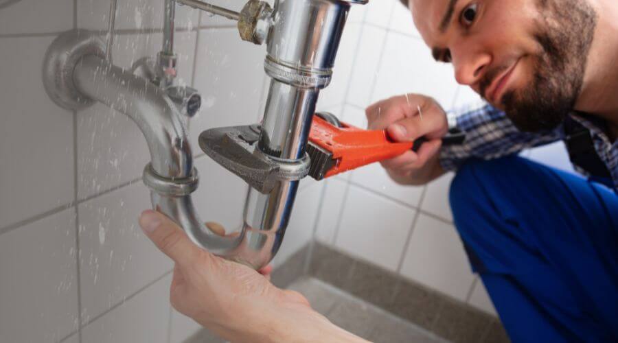 Local tankless water heater installation in Lidderdale, IA
